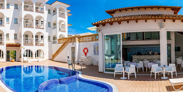 Baléares - Hôtel R2 Bahia Cala Ratjada Adults Only 4*