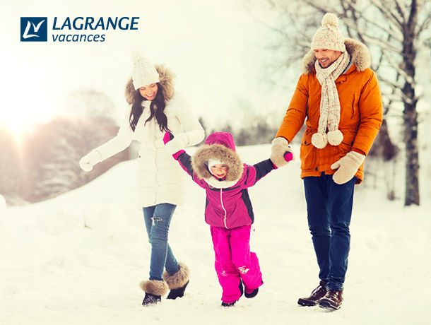 Famille à la neige